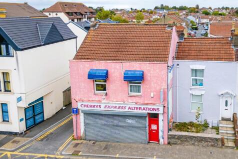 361 Two Mile Hill Road, Kingswood, Bristol BS15 1A