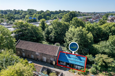 Barn 3 &#64; Bridge Farm, Bell Hill Stapleton, Bristol