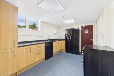 Wellsway House, 9, Wellsway Keynsham, Bath, BS31 1