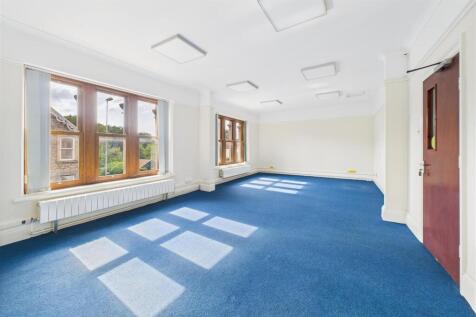 Wellsway House, 9, Wellsway Keynsham, Bath, BS31 1