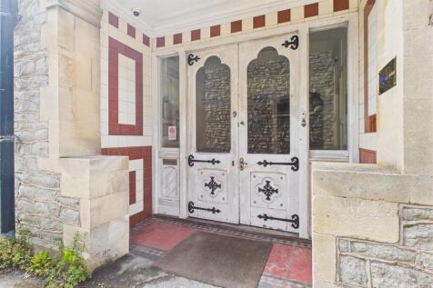 Wellsway House, 9, Wellsway Keynsham, Bath, BS31 1