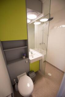 Example en-suite