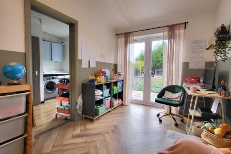 Property Image 6