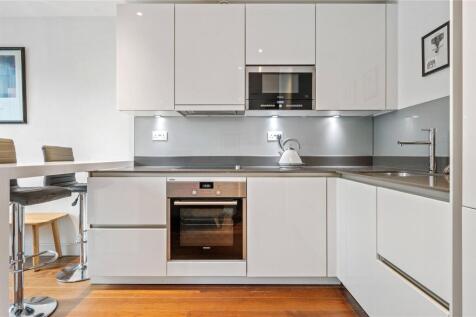 Reception/Kitchen