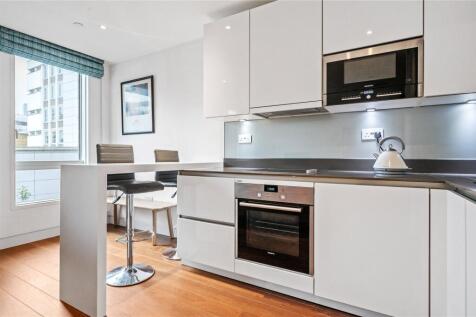Reception/Kitchen