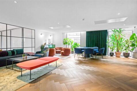 Communal Lounge