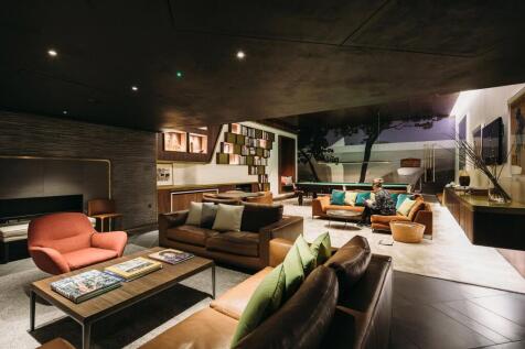 Communal Lounge