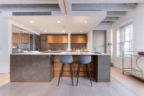 Kitchen/Reception