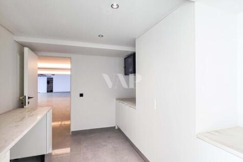 Property Image 80