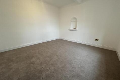 BEDROOM SIX