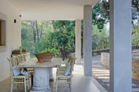 country-estate-pool-view-for-sale-Establiments-Living-Blue-Mallorca (12)