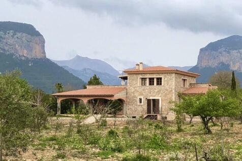Alaro-Property-Country-Home-Living-Blue-Mallorca