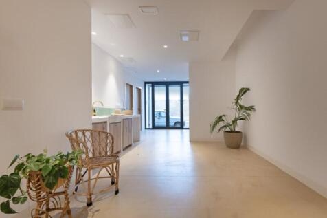 Premises-modern-for-sale-Portixol-Living-Blue-Mallorca (17)