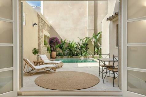 townhouse-for-sale-Alaró-Living-Blue-Mallorca (5)-enhanced-staging-exterior-mediterrean-enhanced-custom