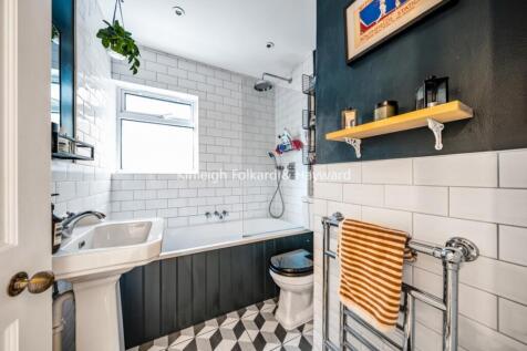 2606bdcf-b833-41ef-b