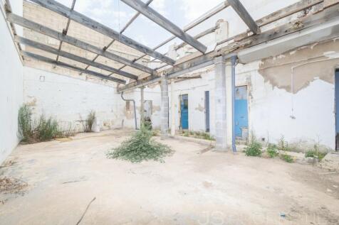 Excellent investment opportunity in Port de Pollenca