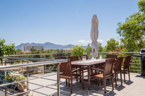 A fantastic villa with sea views in one of the best areas of Puerto Pollensa