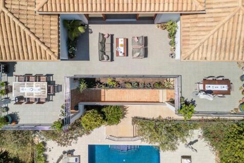 A fantastic villa with sea views in one of the best areas of Puerto Pollensa