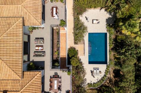 A fantastic villa with sea views in one of the best areas of Puerto Pollensa
