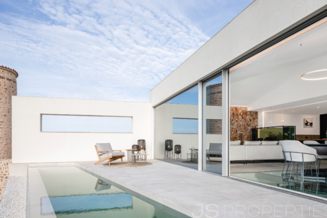 SPECTACULAR HIGH TECH MODERN VILLA WITH INCREDIBLE VIEWS FOR SALE IN COSTITX