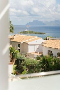 Fantastic house with perfect sea views and rental license in Alcanada