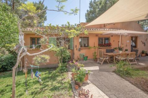 COZY VILLA FOR SALE IN COSTA DE LA CALMA