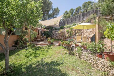 COZY VILLA FOR SALE IN COSTA DE LA CALMA