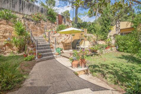 COZY VILLA FOR SALE IN COSTA DE LA CALMA