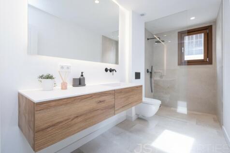 Luxurious townhouse in Pollenca