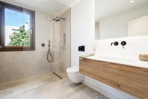 Luxurious townhouse in Pollenca