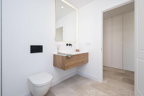 Luxurious townhouse in Pollenca