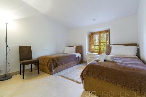 BEAUTIFUL VILLA IN POLLENSA