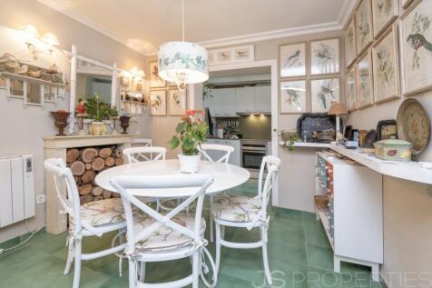 Excellent Villa with spectacular sea views 