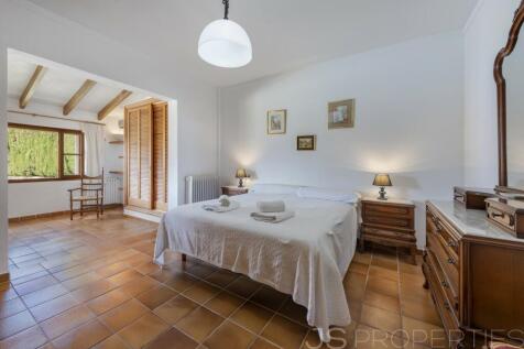 Rustic Villa in walking distance to Port de Pollenca