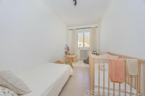 FANTASTIC APARTMENT ON THE FRONT LINE OF THE PORT OF POLLENSA