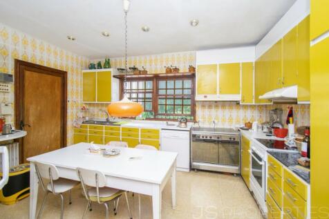 LARGE TRADITIONAL MANSION FOR SALE IN POLLENSA 