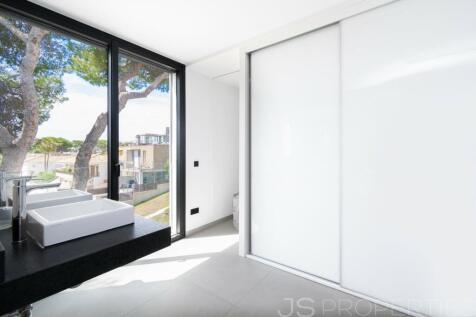 TOWNHOUSE IN PLAYA DE MURO WITH RENTAL LICENSE