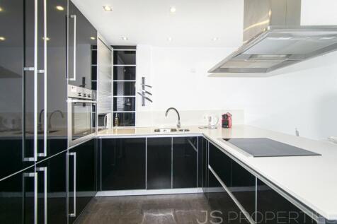 FRONTLINE DUPLEX WITH UNOBSTRUCTED VIEWS OF THE SEA AND MOUNTAINS 