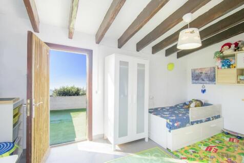 RUSTIC FINCA IN PUERTO POLLENSA