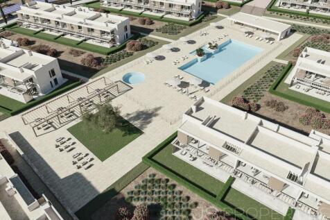 PENTHOUSE APARTMENT IN A NEW PROMOTION  WITH PRIVATE ROOF TERRACE, GARDENS AND POOL
