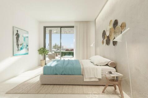 PENTHOUSE APARTMENT IN A NEW PROMOTION  WITH PRIVATE ROOF TERRACE, GARDENS AND POOL