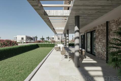 GROUND FLOOR APARTMENT IN A NEW PROMOTION  WITH PRIVATE TERRACE, GARDENS AND POOL