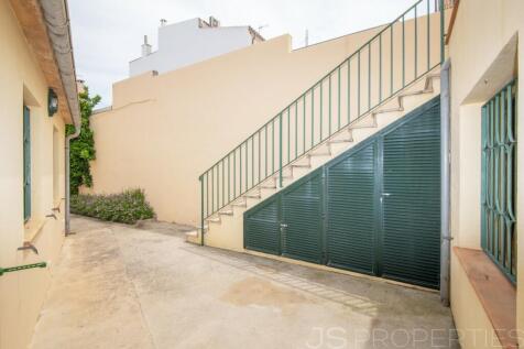 SEMI-DETACHED HOUSE FOR SALE IN PUERTO POLLENSA