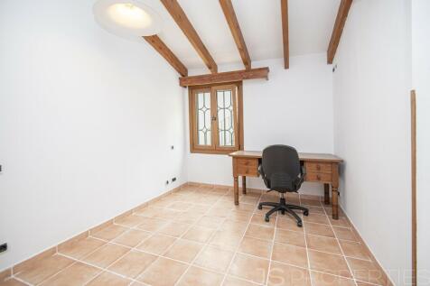 SEMI-DETACHED HOUSE FOR SALE IN PUERTO POLLENSA
