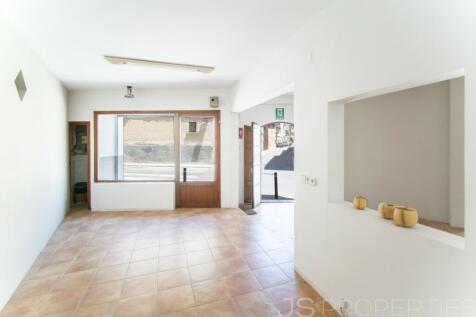 Townhouse in Campanet