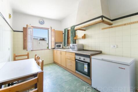 Townhouse in Campanet