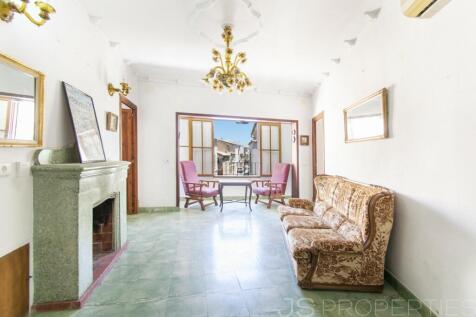 Townhouse in Campanet