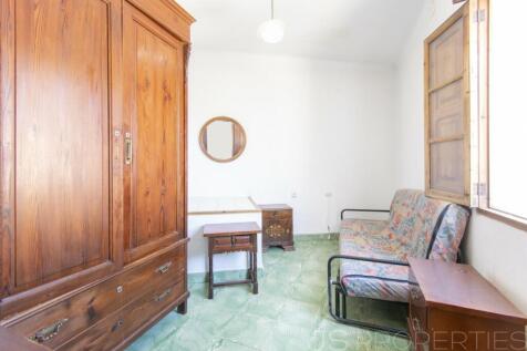 Townhouse in Campanet