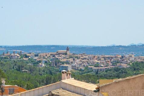 Townhouse in Campanet
