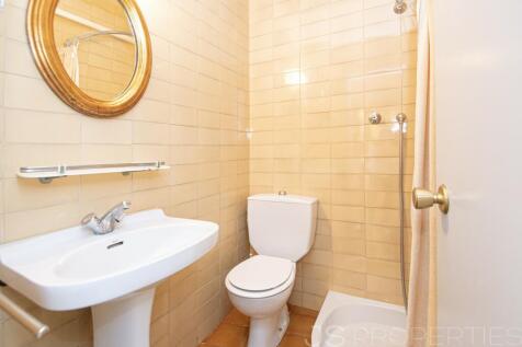 NICE TOWNHOUSE FOR SALE IN POLLENSA 